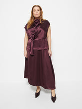 Load image into Gallery viewer, Mara Skirt
