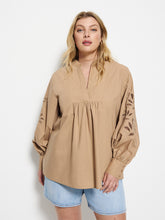 Load image into Gallery viewer, Brienna Shirt
