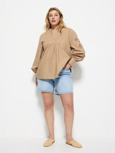 Load image into Gallery viewer, Brienna Shirt
