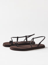 Load image into Gallery viewer, Marlee Slide
