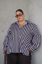 Load image into Gallery viewer, Vicki Shirt
