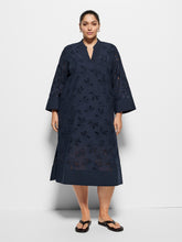 Load image into Gallery viewer, Audra Dress
