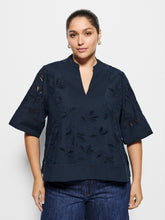 Load image into Gallery viewer, Audra Top
