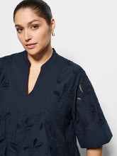 Load image into Gallery viewer, Audra Top
