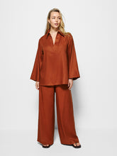 Load image into Gallery viewer, Shay Shirt
