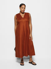 Load image into Gallery viewer, Shayla Dress
