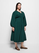 Load image into Gallery viewer, Kate Dress
