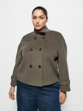 Load image into Gallery viewer, Kamilla Jacket
