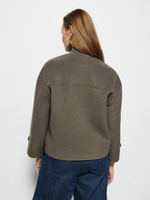 Load image into Gallery viewer, Kamilla Jacket
