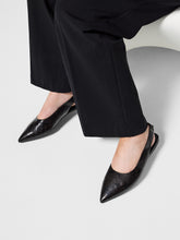 Load image into Gallery viewer, Marcy Leather Flat
