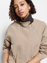 Load image into Gallery viewer, Edison Jacket
