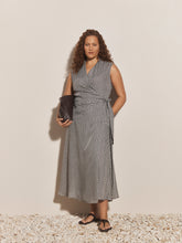 Load image into Gallery viewer, Quinn Dress
