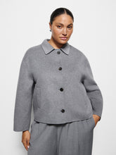 Load image into Gallery viewer, Hailey Jacket
