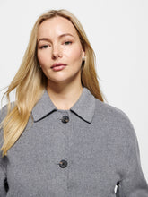 Load image into Gallery viewer, Hailey Jacket
