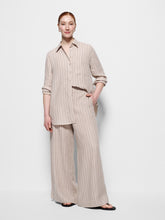 Load image into Gallery viewer, Pocket Linen Shirt
