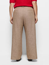 Load image into Gallery viewer, Bethanie Pant
