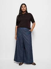 Load image into Gallery viewer, Dakota Knit Polo

