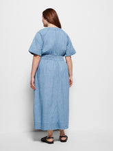 Load image into Gallery viewer, Isabella Dress
