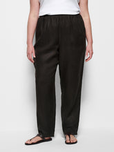 Load image into Gallery viewer, Lola Pant
