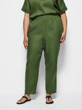 Load image into Gallery viewer, Lola Pant
