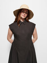 Load image into Gallery viewer, Aster Raffia Wide brim Hat
