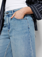 Load image into Gallery viewer, Girlfriend Denim Short
