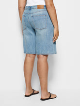 Load image into Gallery viewer, Girlfriend Denim Short
