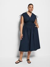 Load image into Gallery viewer, Amber Dress
