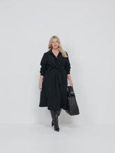 Load and play video in Gallery viewer, The Linen Blend Shirt Dress
