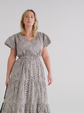 Load and play video in Gallery viewer, The Cotton Poplin Ocelot Print Dress
