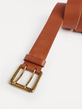 Load image into Gallery viewer, The Double Prong Belt
