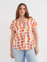 Load image into Gallery viewer, The Linen V-Neck Print Top
