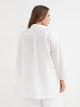 Load image into Gallery viewer, The Linen Tunic Shirt
