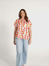 Load and play video in Gallery viewer, The Linen V-Neck Print Top
