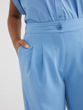 Load image into Gallery viewer, The Soft Crepe Trouser
