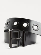 Load image into Gallery viewer, The Eyelet Detail Belt

