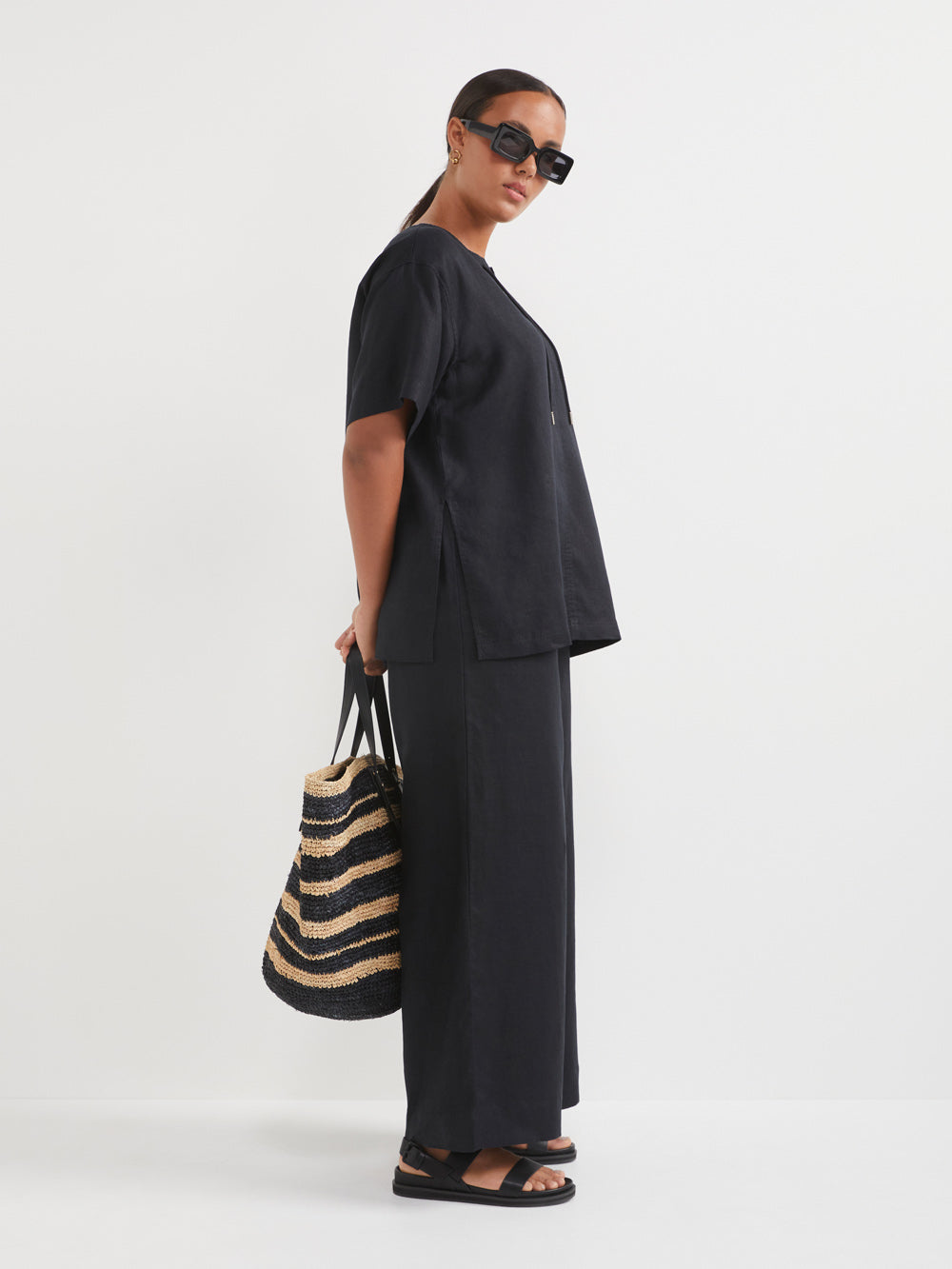 The Flat Front Linen Pant