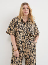 Load image into Gallery viewer, The Linen Print Shirt
