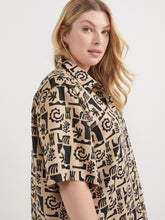 Load image into Gallery viewer, The Linen Print Shirt
