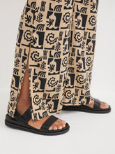 Load image into Gallery viewer, The Linen Print Pant
