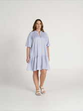 Load and play video in Gallery viewer, The Linen Puff Sleeve Shirt Dress
